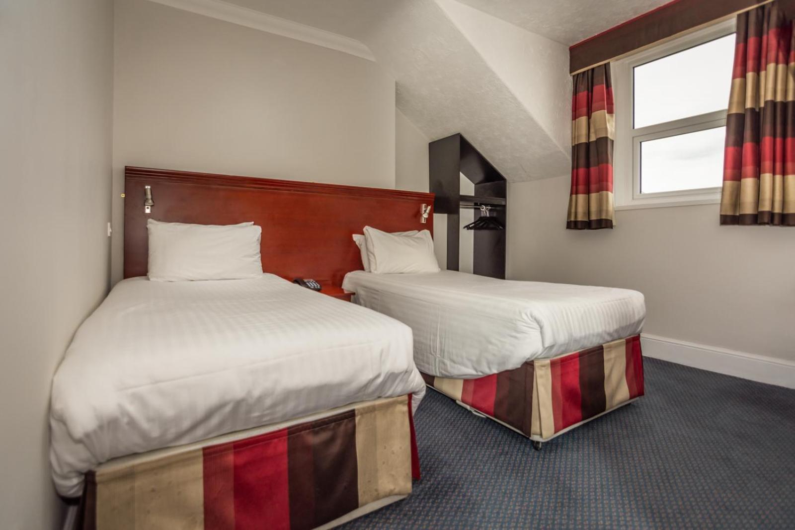 Kensington Hotel لاندودنو المظهر الخارجي الصورة